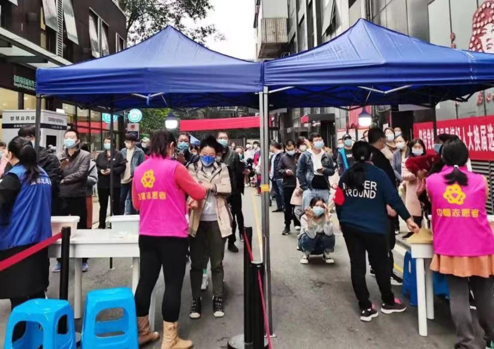 香港疫情最新动态下的独特风味探索，小巷深处的小店故事（疫情背景下的独特体验）