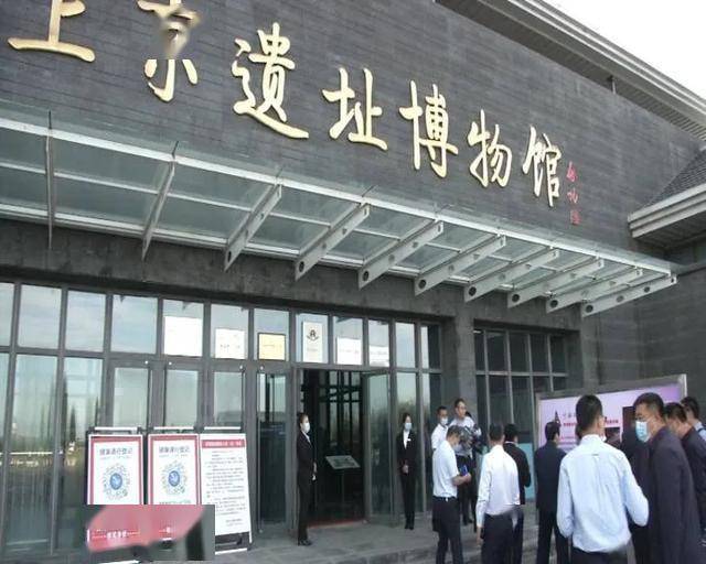 揭秘亿利集团最新动态，小巷深处的隐藏版特色小店探索之旅